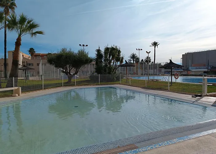 Playa Cannet 20 Km Valencia Piscina Tennis